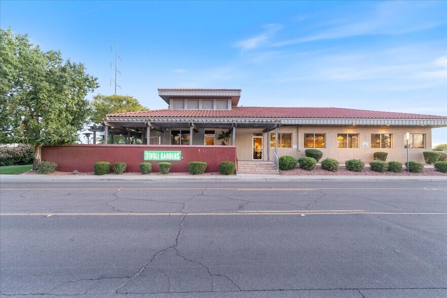 More Photos Of 12555 W Bell Rd, Surprise Restaurant For Sale
