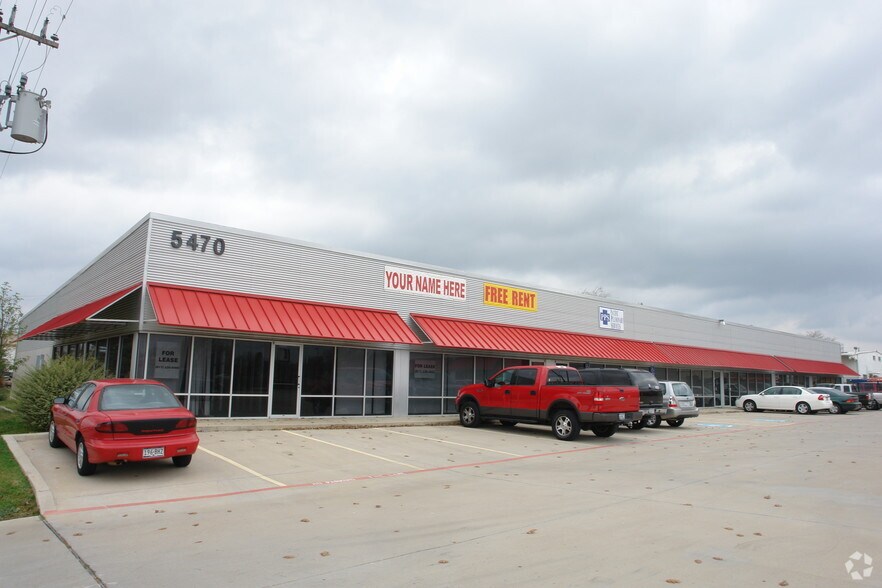 More Photos Of 5460 E Loop 820 S, Fort Worth Showroom For Lease