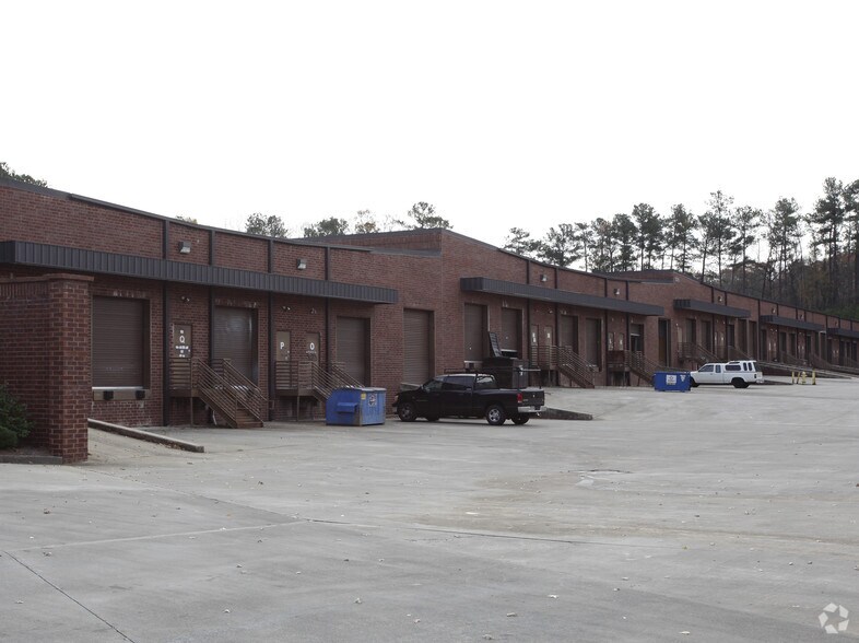 More Photos Of 320 Northpoint Pky, Acworth Warehouse For Lease