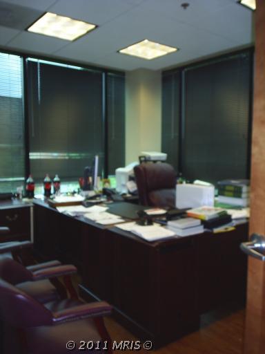 More Photos Of 2826 Old Lee Hwy, Merrifield Medical For Lease