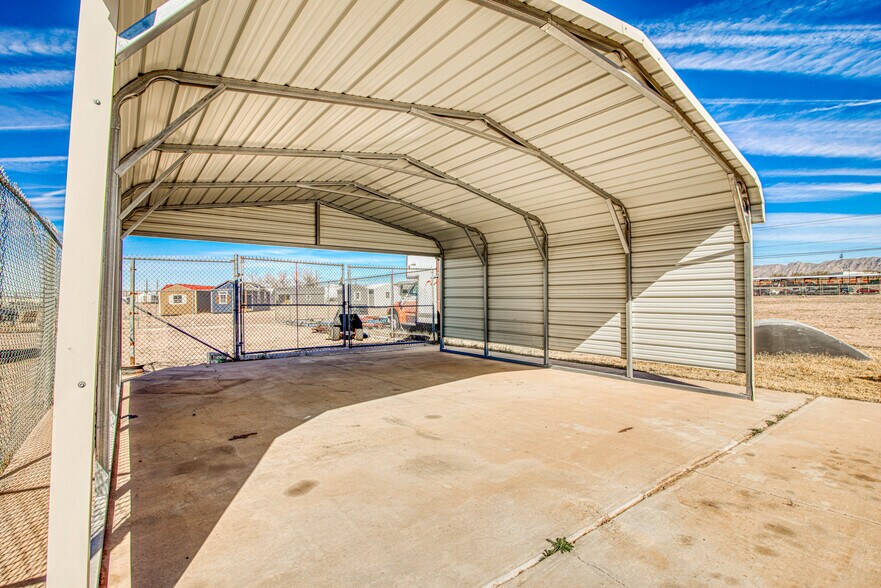 More Photos Of 6208 Doniphan Dr, El Paso Land For Lease