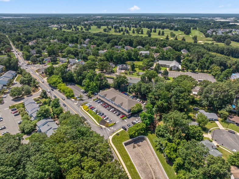More Photos Of 333 Forsgate Dr, Jamesburg Storefront Retail Office For Lease