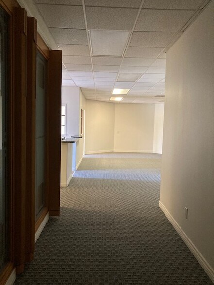 More Photos Of 21039-21093 Figueroa St, Carson Medical For Lease