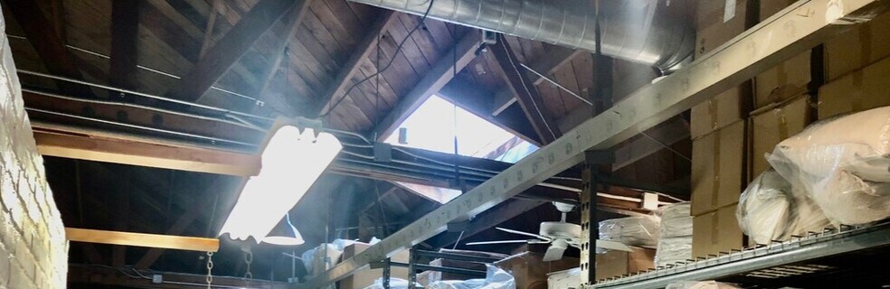 More Photos Of 5420 W 83rd St, Los Angeles Warehouse For Lease
