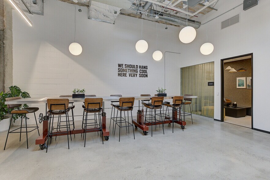 More Photos Of 1377 N Serrano Ave, Los Angeles Loft Creative Space For Lease