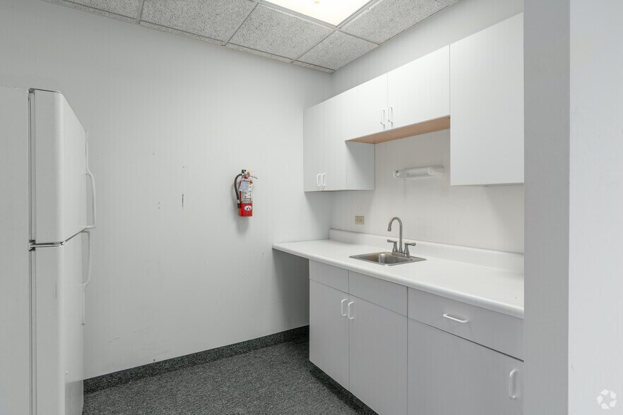 Photo of 1st Floor Ste 300, Building 593