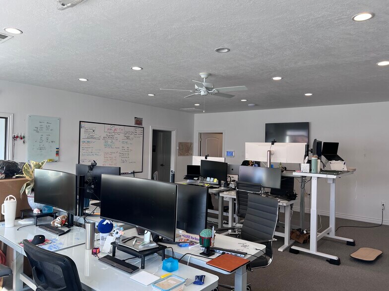 More Photos Of 1086 N 450 W, Springville Light Manufacturing For Lease