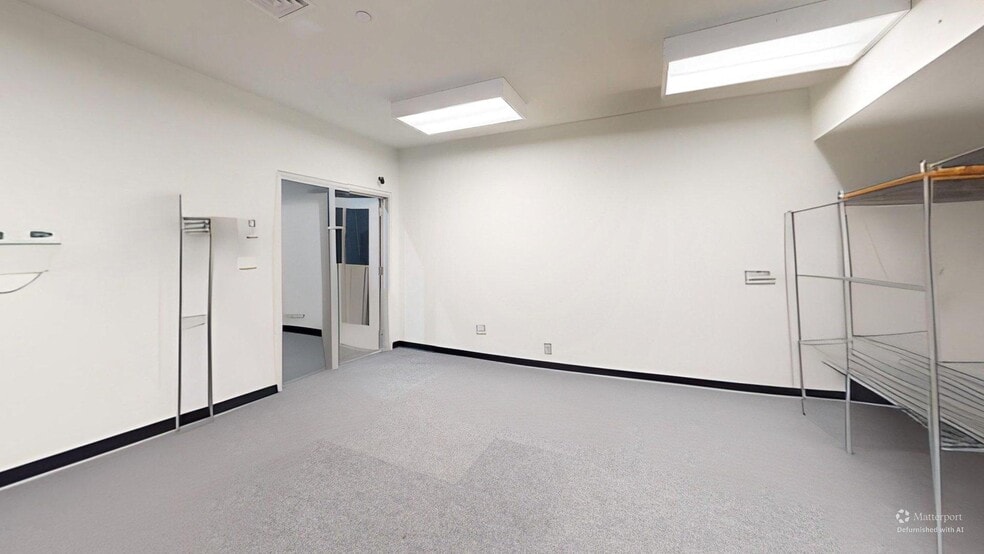 More Photos Of 550 Somerset Ter NE, Atlanta General Retail For Lease