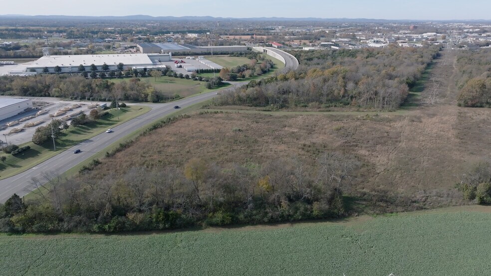 More Photos Of 315 W Rutherford Blvd, Murfreesboro Unknown For Lease