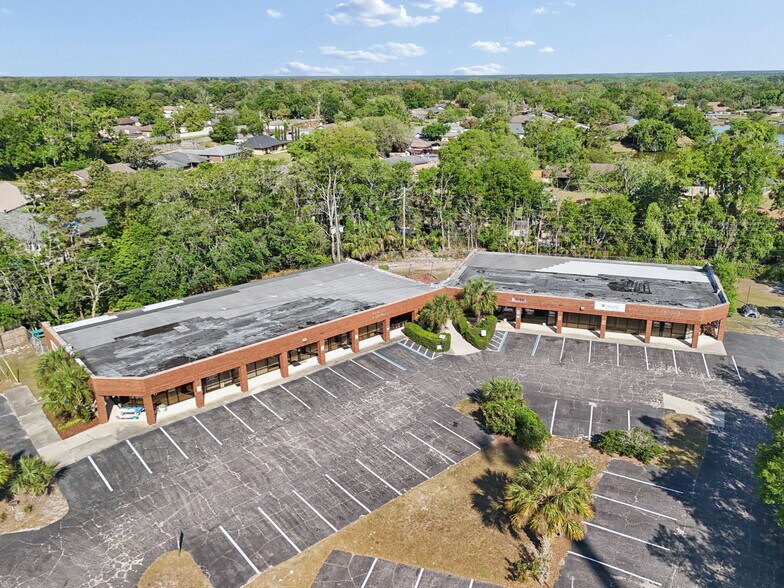 More Photos Of 772 Foxridge Center Dr, Orange Park Office For Sale