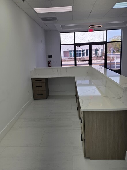 More Photos Of 1010-1020 W Oak St, Kissimmee Medical For Lease