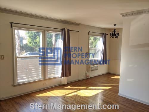 More Photos Of 6127 Romaine St, Los Angeles Apartments For Sale