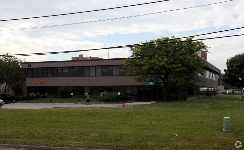 More Photos Of 31 Fasken Dr, Toronto Office For Sale