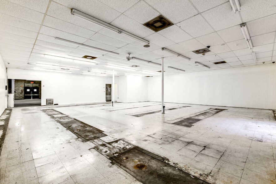 More Photos Of 811 S 21st Ave, Hollywood Freestanding For Lease