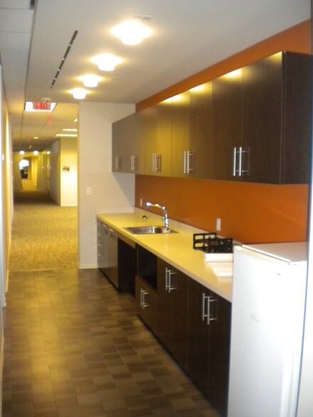 More Photos Of 6801 N Capital of Texas Hwy, Austin Unknown For Lease