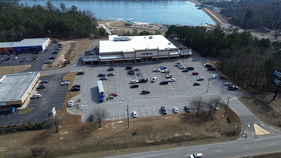 More Photos Of 2583-2595 Jefferson Davis Hwy, Warrenville Unknown For Lease