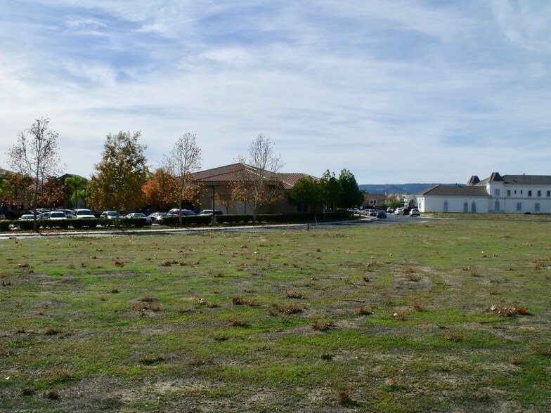 More Photos Of Date St, Temecula Land For Lease