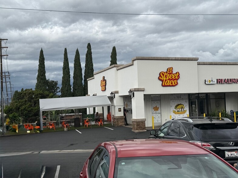 More Photos Of 108-122 N Tustin Ave, Anaheim Freestanding For Lease
