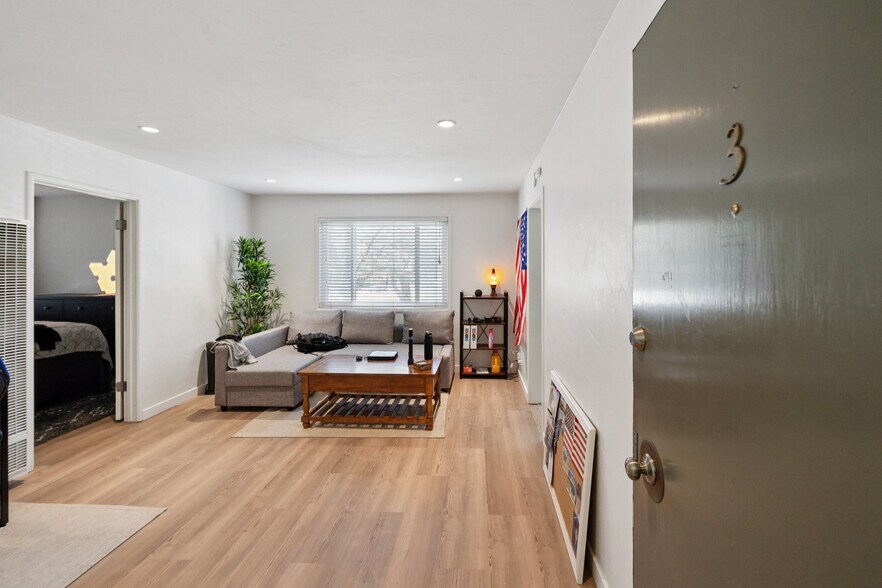 More Photos Of 1140 El Camino Real, Burlingame Apartments For Sale