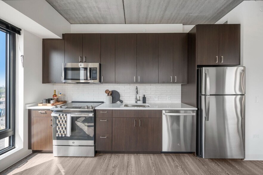 More Photos Of 50 Prospect St, Somerville Apartments For Lease