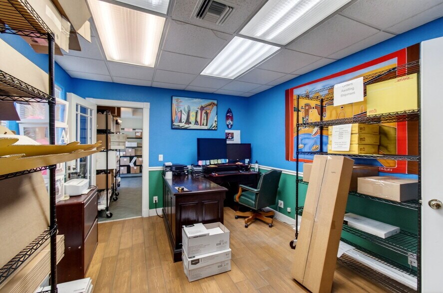 More Photos Of 321 N Railroad Ave, Boynton Beach Unknown For Lease