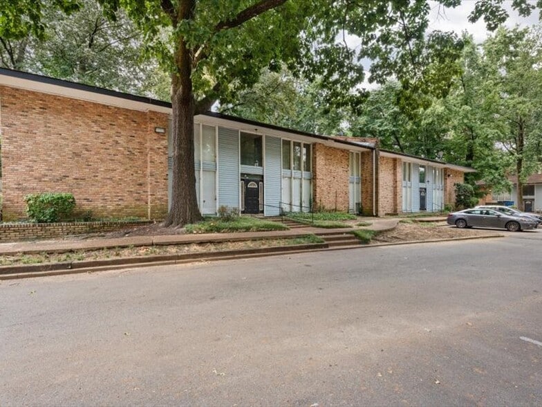 More Photos Of , Memphis Multifamily For Sale
