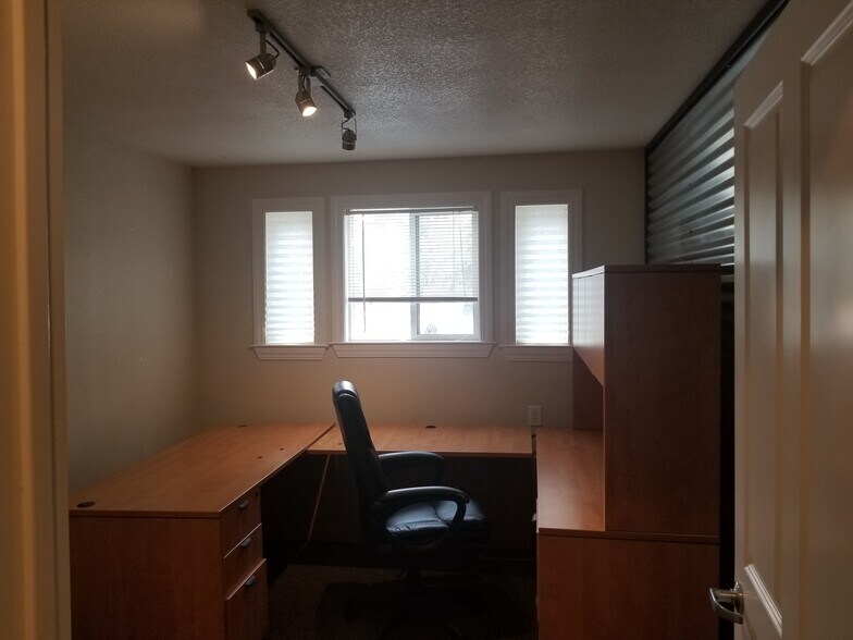 More Photos Of 288-294 Placer St, Auburn Medical For Lease
