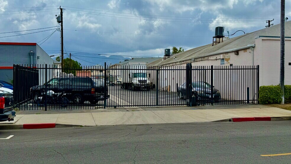 More Photos Of 1901 1st St, San Fernando Manufacturing For Sale