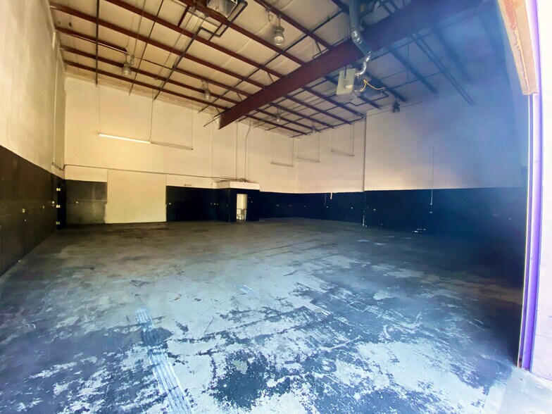 More Photos Of 1180 Center Point Dr, Henderson Flex For Sale