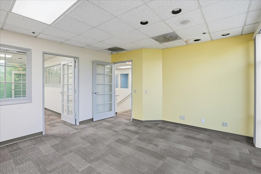 More Photos Of 12 Mauchly, Irvine Office Residential For Sale