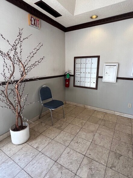 More Photos Of 4401-4405 NW 4th St, Oklahoma City Medical For Sale