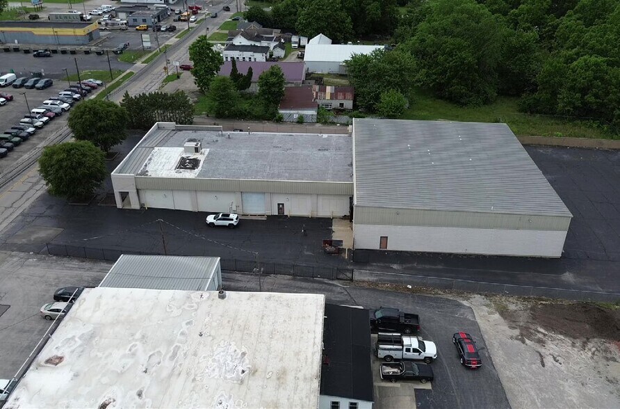 More Photos Of 1225 W Main St, Wilmington Warehouse For Sale