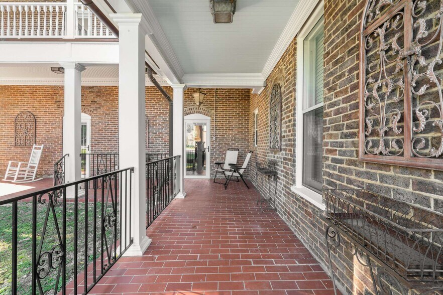 More Photos Of , Lewisburg Specialty For Sale