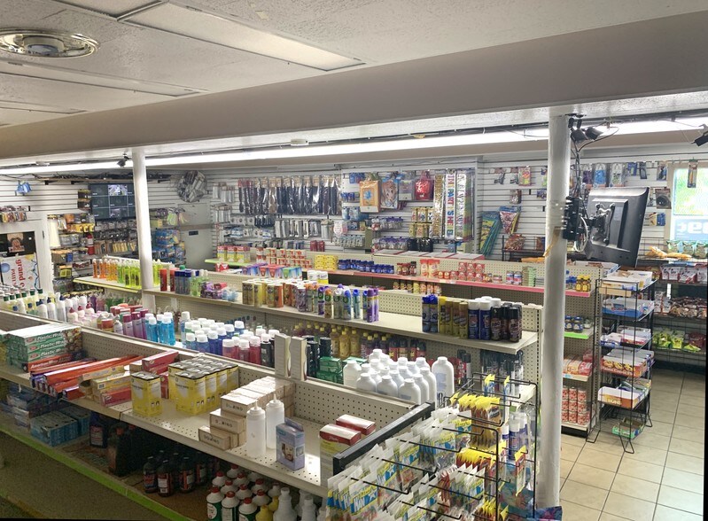 More Photos Of 2701 E Monument St, Baltimore Convenience Store For Sale