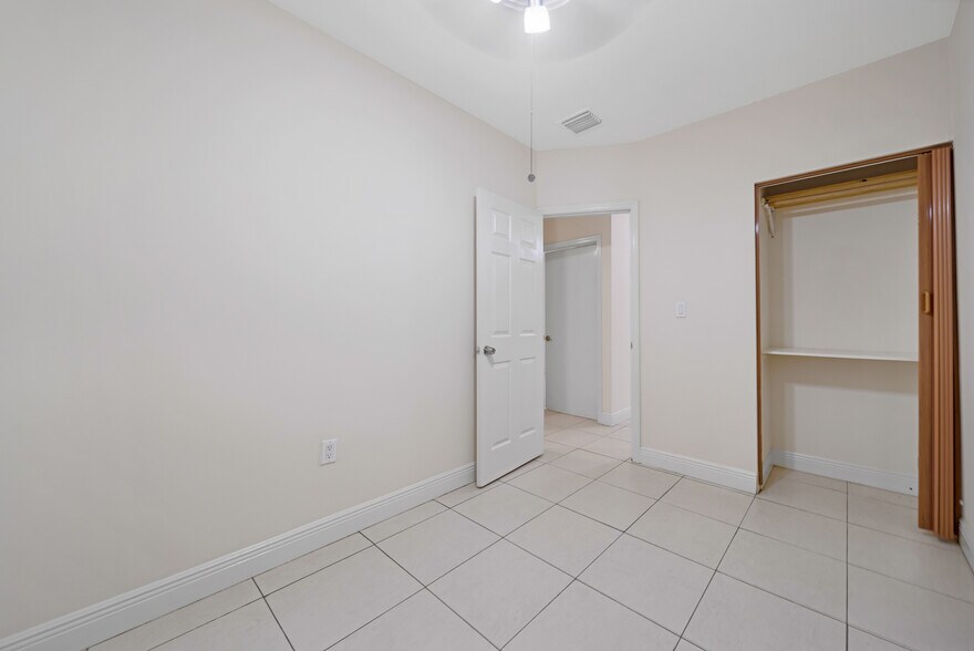 More Photos Of 931 SW 3rd St, Miami Apartments For Sale