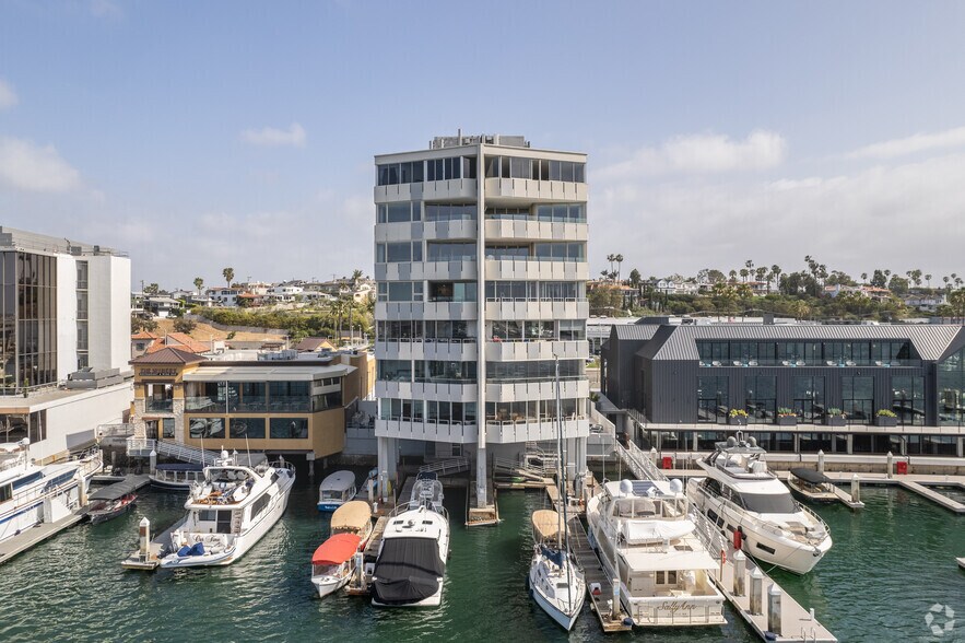More Photos Of 3101 W Coast Hwy, Newport Beach Office For Lease