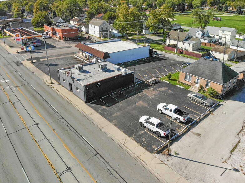 More Photos Of 2736 Chicago Rd, South Chicago Heights Bar For Sale
