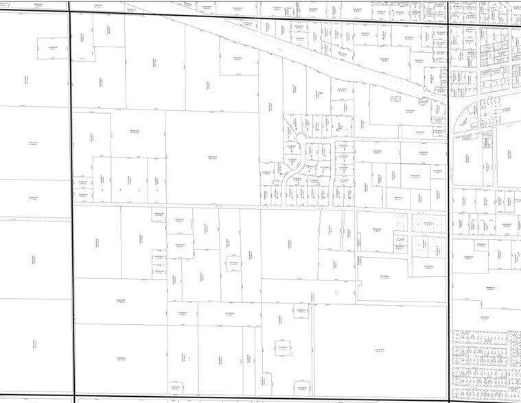 More Photos Of 727 W Noble Ave, Williston Supermarket For Lease