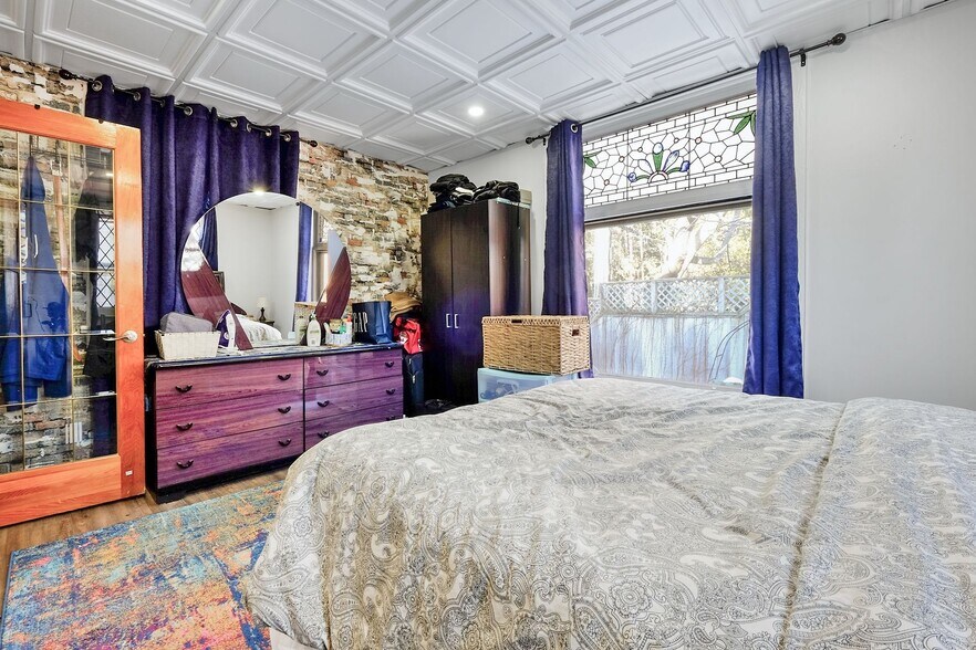 More Photos Of 1031 Carling Av, Ottawa Apartments For Sale