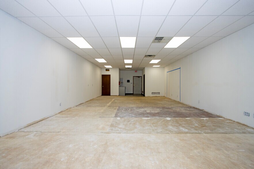 More Photos Of 2627-2661 Cleveland Rd, Wooster Freestanding For Lease