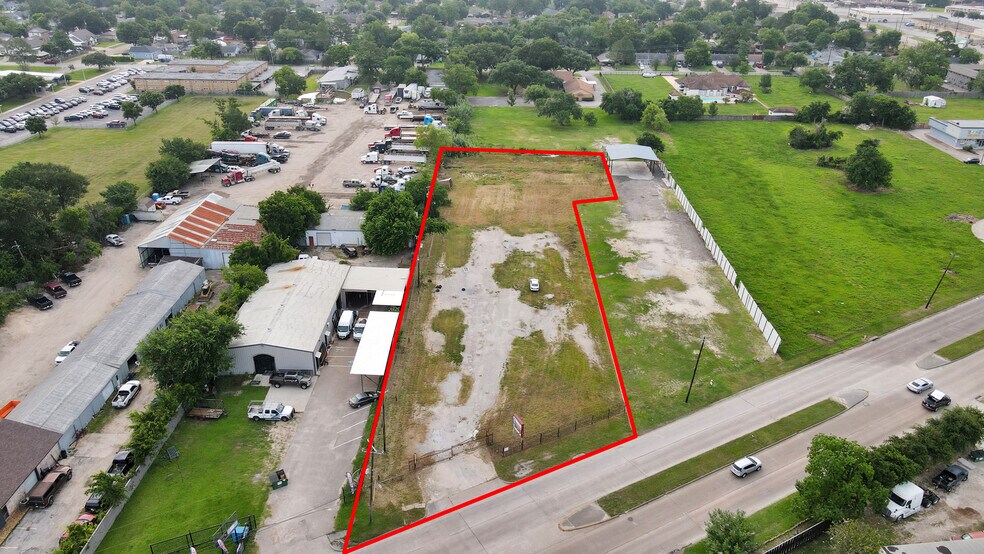 More Photos Of 1819 Allen Genoa Rd, Pasadena Land For Sale