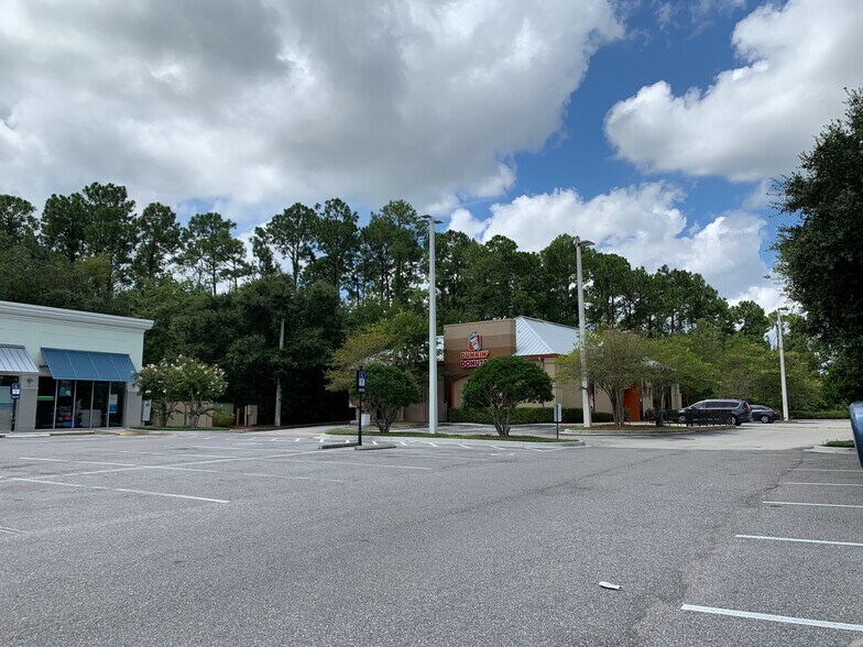 More Photos Of 12740 Atlantic Blvd, Jacksonville Unknown For Sale
