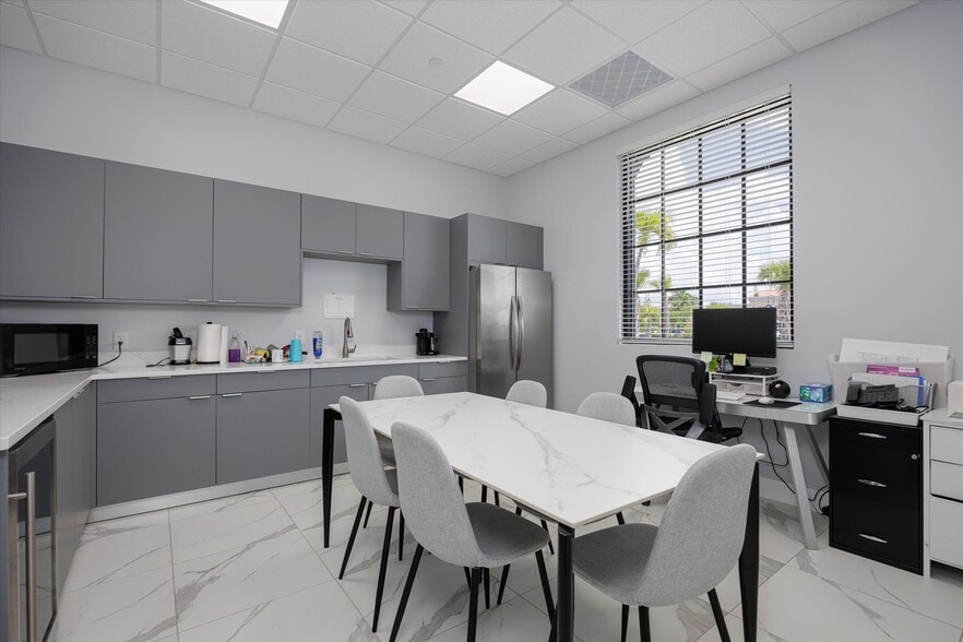 More Photos Of 22904 Lyden Dr, Estero Medical For Sale