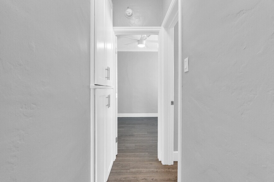 More Photos Of 1211 Magnolia Ave, Long Beach Apartments For Sale