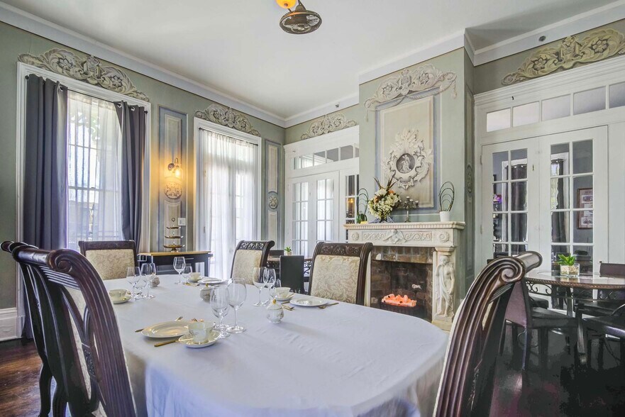 More Photos Of 1502 Market St, Galveston Hospitality For Sale