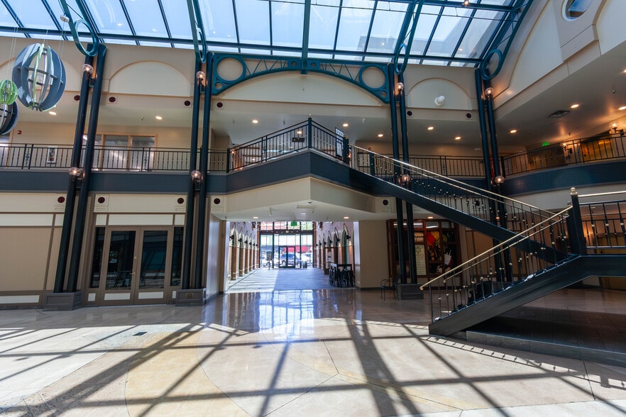 More Photos Of 123-147 N College Ave, Fort Collins Office For Sale