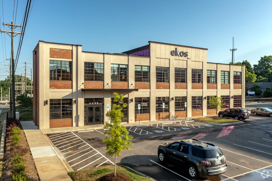 More Photos Of 2500 N Brevard St, Charlotte Office For Lease