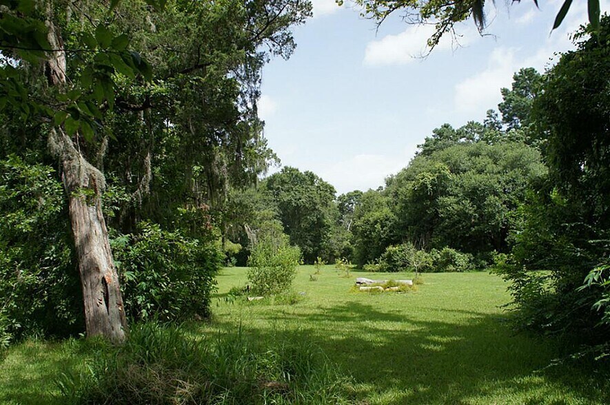 Primary Photo Of 110 Whispering Pines Ave, Friendswood Land For Sale