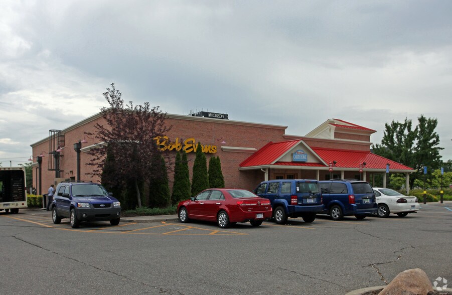 Primary Photo Of 20465 Eureka Rd, Taylor Restaurant For Sale