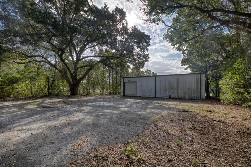 More Photos Of 1014 Creighton Rd, Pensacola Flex For Lease